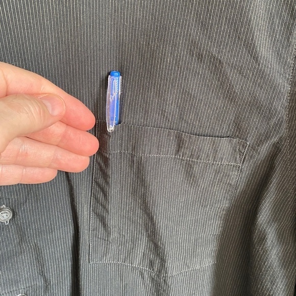 DKNY Men's Charcoal Pinstriped Long Sleeve Button Up Shirt‎ Size 16 (34/35) - Picture 4 of 13